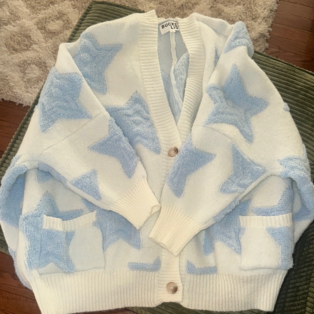 Oversized Blue and White Star Patterned Sweater